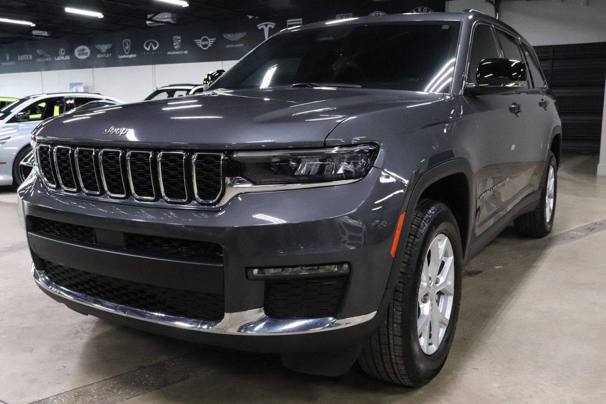 2023 Jeep Grand Cherokee Limited — SUV — 16,569 mi — Tampa, FL