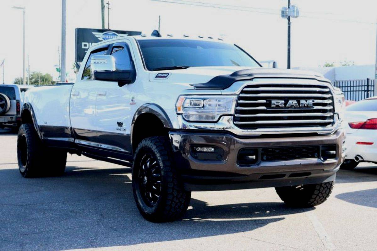 2024 Ram 3500 Longhorn — Pickup Truck — 5,477 mi — Tampa, FL