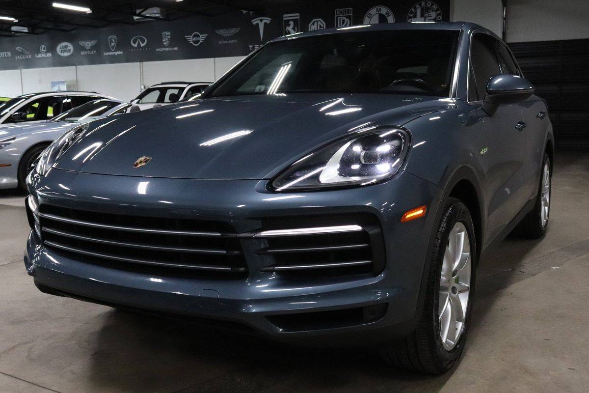 2019 Porsche Cayenne E-Hybrid — SUV — 67,341 mi — Tampa, FL