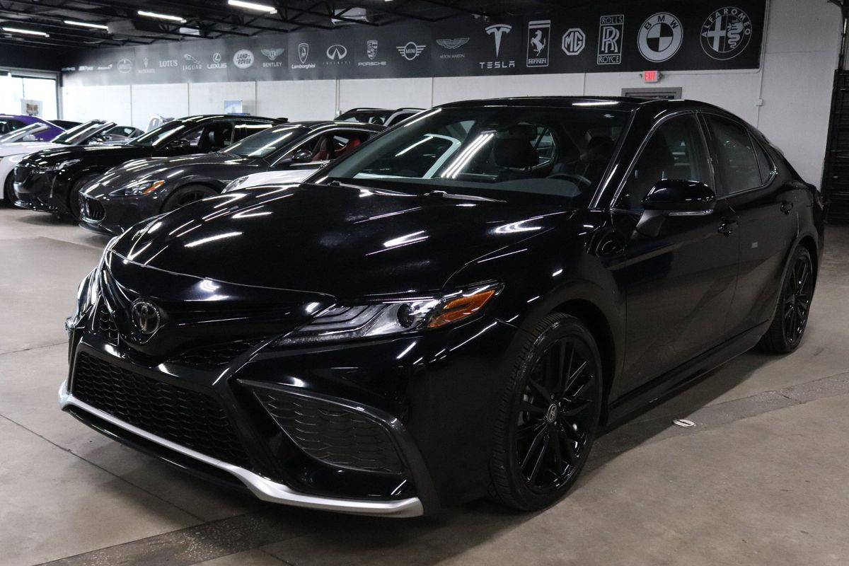 2021 Toyota Camry XSE — Sedan — 16,365 mi — Tampa, FL