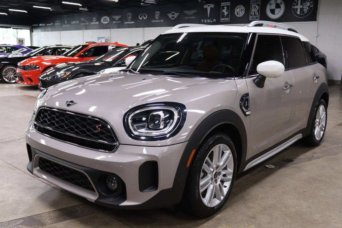 2022 MINI Countryman Cooper S — SUV — 8,651 mi — Tampa, FL