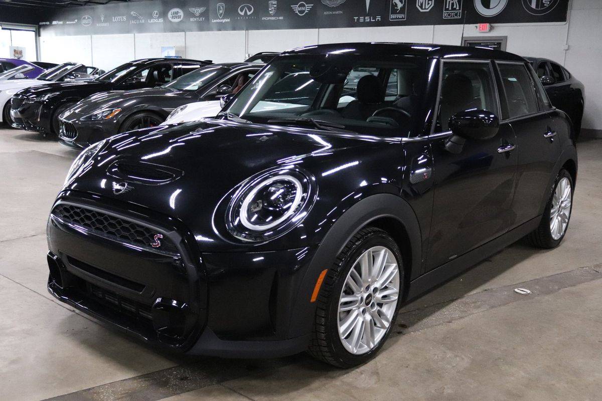 2024 MINI Hardtop Cooper S — Hatchback — 25,557 mi — Tampa, FL