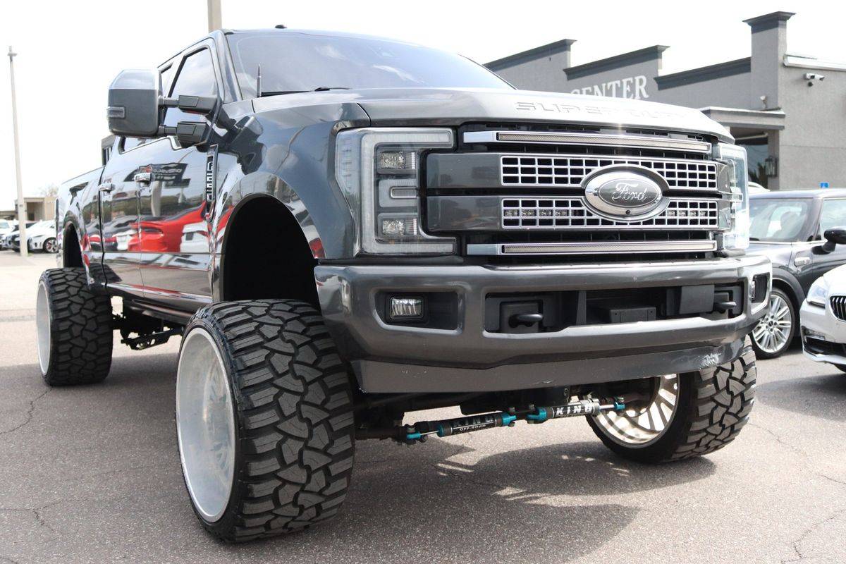 2018 Ford Super Duty F-250 Platinum — Pickup Truck — 108,052 mi — Tampa, FL