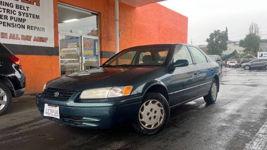 1998 Toyota Camry LE — Sedan — 131,178 mi — Hayward, CA