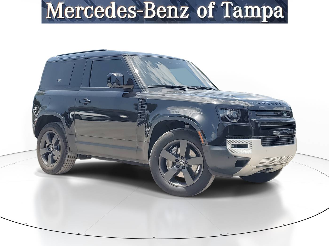 2023 Land Rover Defender SE — SUV — 27,218 mi — Tampa, FL