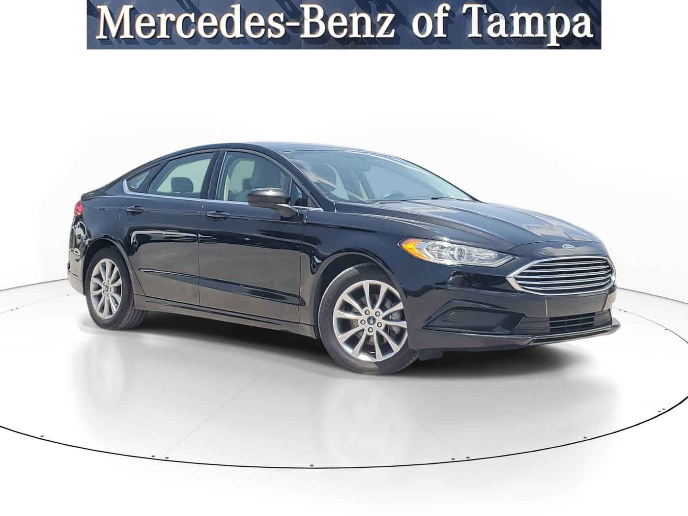 2017 Ford Fusion SE — Sedan — 81,699 mi — Tampa, FL
