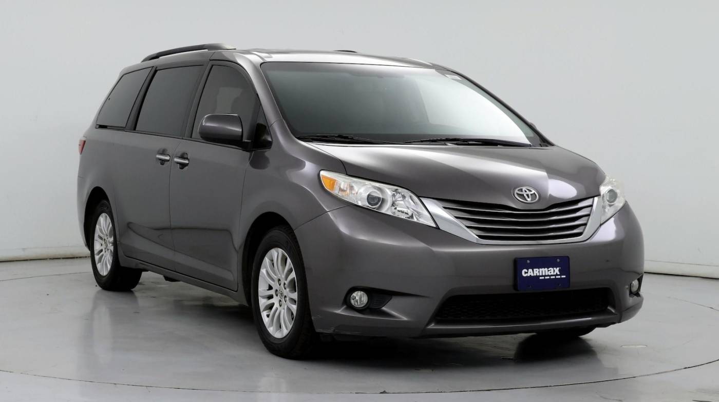 2015 Toyota Sienna XLE — Minivan — 61,746 mi — Fort Worth, TX