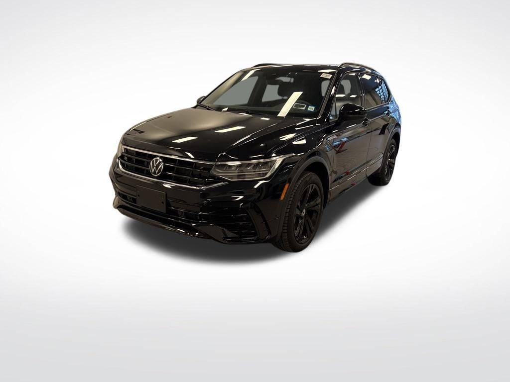2024 Volkswagen Tiguan SE R-Line Black — SUV — 6,192 mi — Mohegan Lake, NY