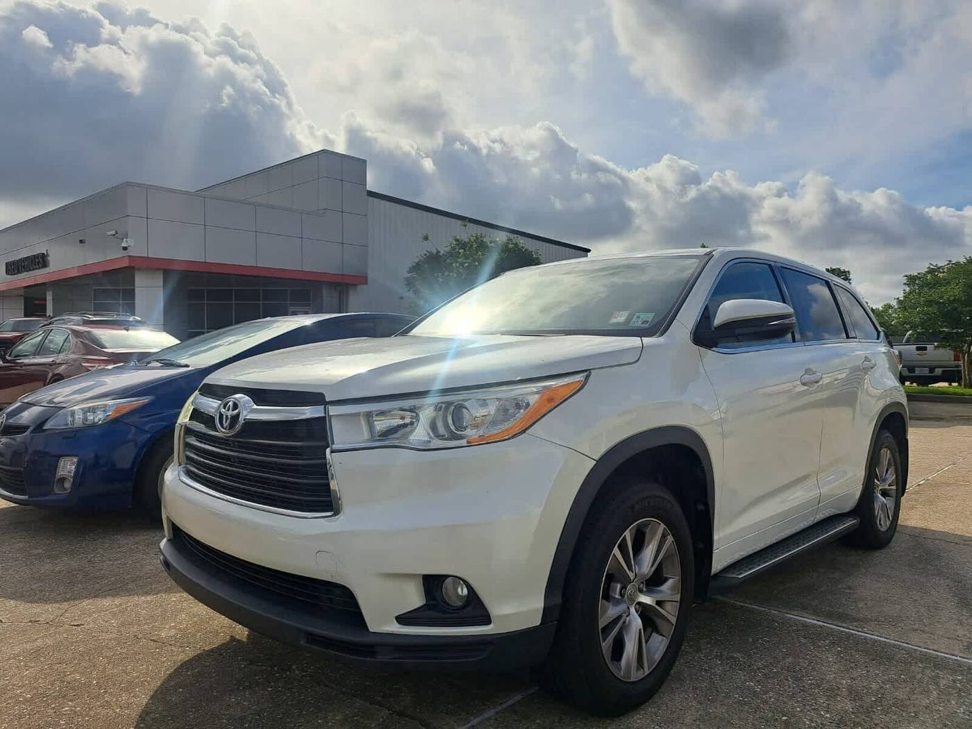 2015 Toyota Highlander LE V6 — SUV — 132,863 mi — New Orleans, LA