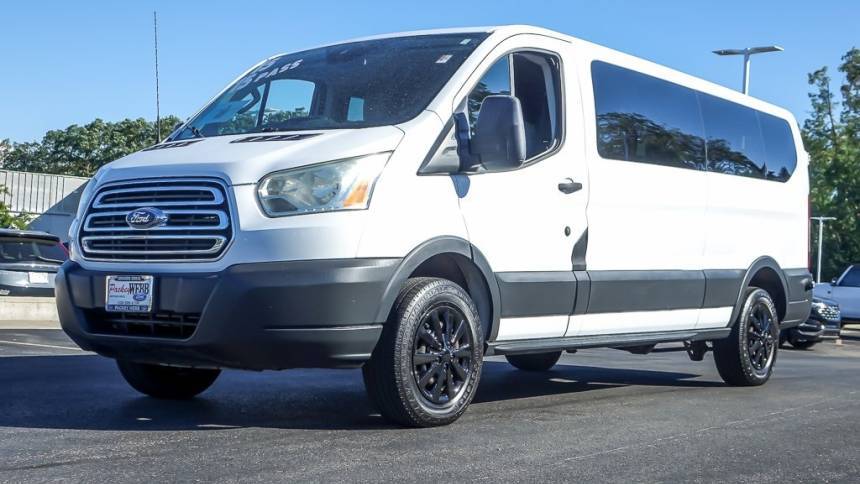 2015 Ford Transit Passenger Wagon T-350 XLT — Passenger Van — 14,760 mi — Downers Grove, IL