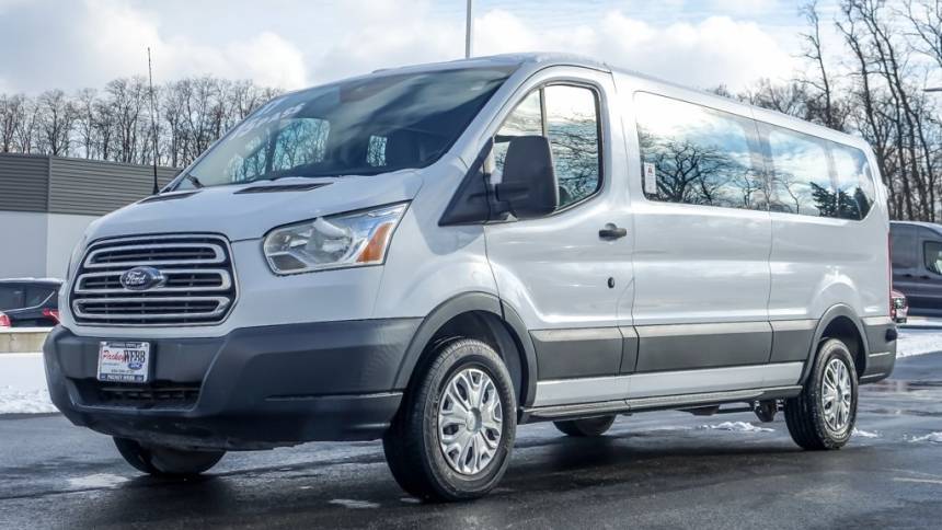 2017 Ford Transit Passenger Wagon T-350 XLT — Passenger Van — 50,282 mi — Downers Grove, IL