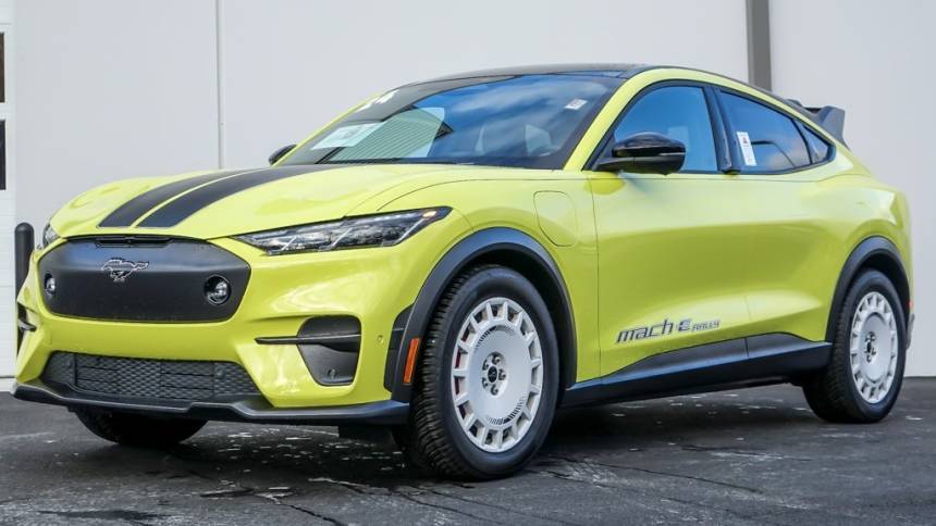 2024 Ford Mustang Mach-E GT — SUV — 2,510 mi — Downers Grove, IL