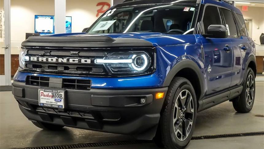 2023 Ford Bronco Sport Outer Banks — SUV — 9,574 mi — Downers Grove, IL