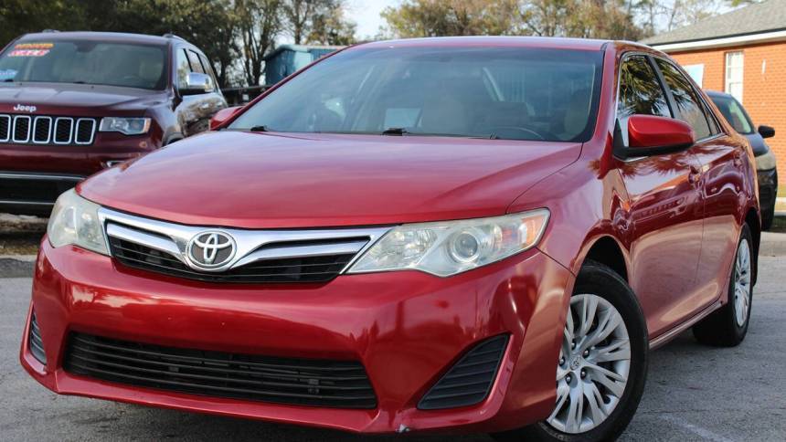 2013 Toyota Camry LE — Sedan — 165,626 mi — Orange Park, FL