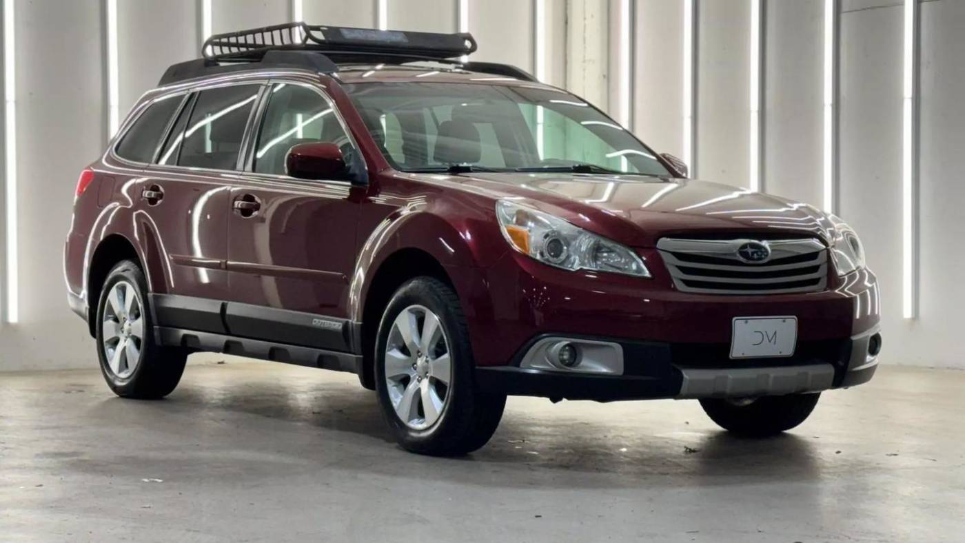 2011 Subaru Outback 3.6R Limited — SUV — 102,100 mi — Portland, OR