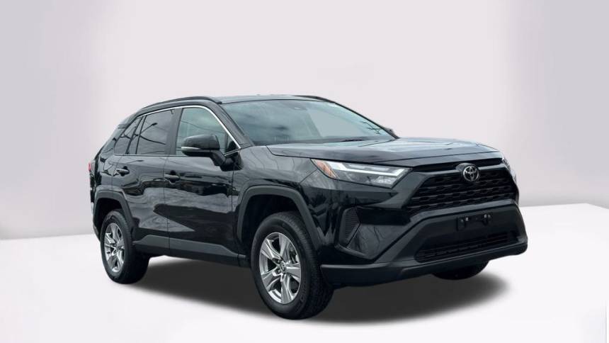 2023 Toyota RAV4 XLE — SUV — 32,561 mi — Rockville, MD