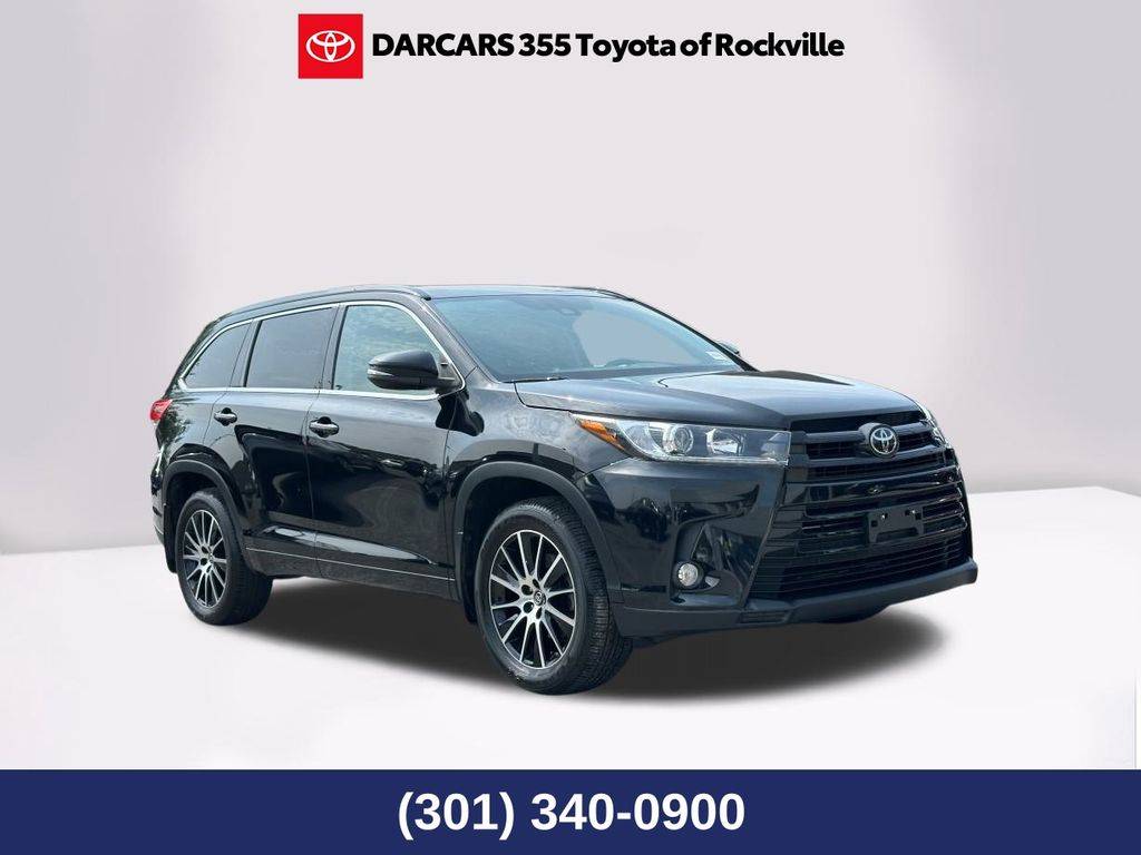 2017 Toyota Highlander SE V6 — SUV — 52,328 mi — Rockville, MD