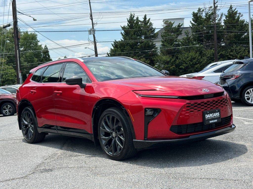 2025 Toyota Crown Signia Limited — SUV — 2,588 mi — Rockville, MD