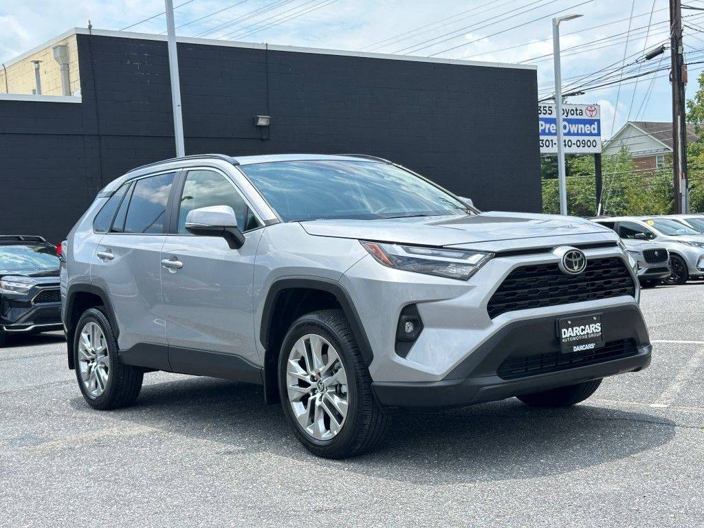 2025 Toyota RAV4 XLE Premium — SUV — 4,247 mi — Rockville, MD