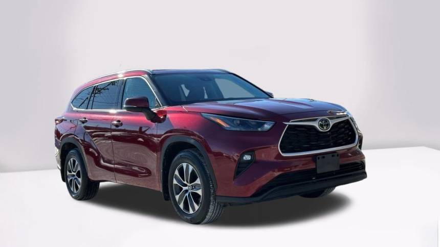 2022 Toyota Highlander XLE — SUV — 70,049 mi — Rockville, MD