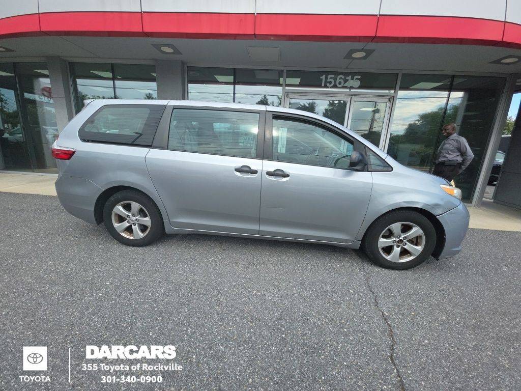 2015 Toyota Sienna L — Minivan — 97,861 mi — Rockville, MD