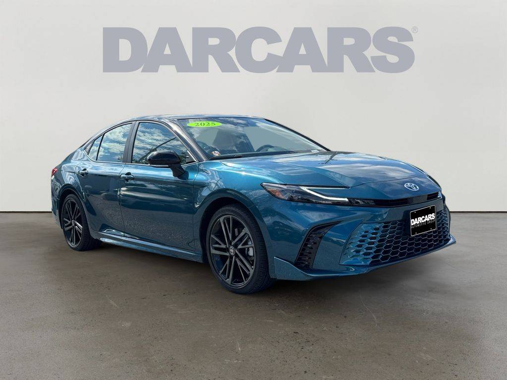 2025 Toyota Camry Hybrid XSE — Sedan — 13,228 mi — Rockville, MD