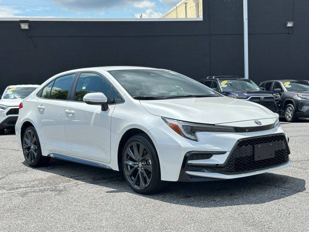 2025 Toyota Corolla Hybrid SE — Sedan — 8,317 mi — Rockville, MD