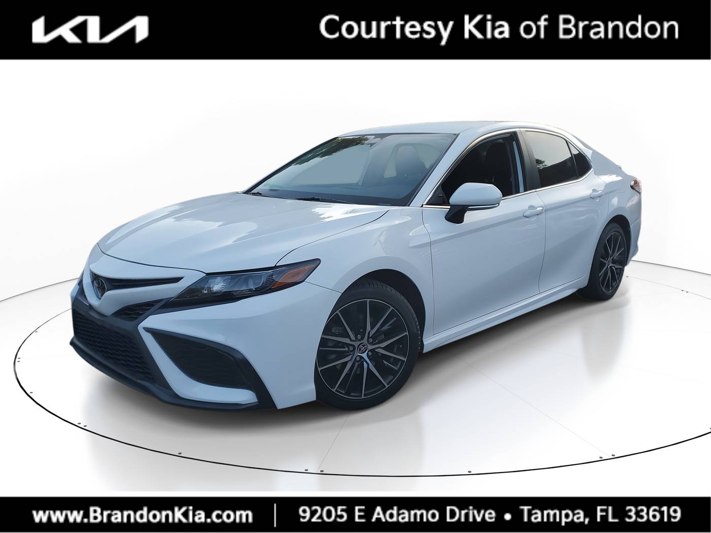 2023 Toyota Camry SE — Sedan — 30,984 mi — Tampa, FL