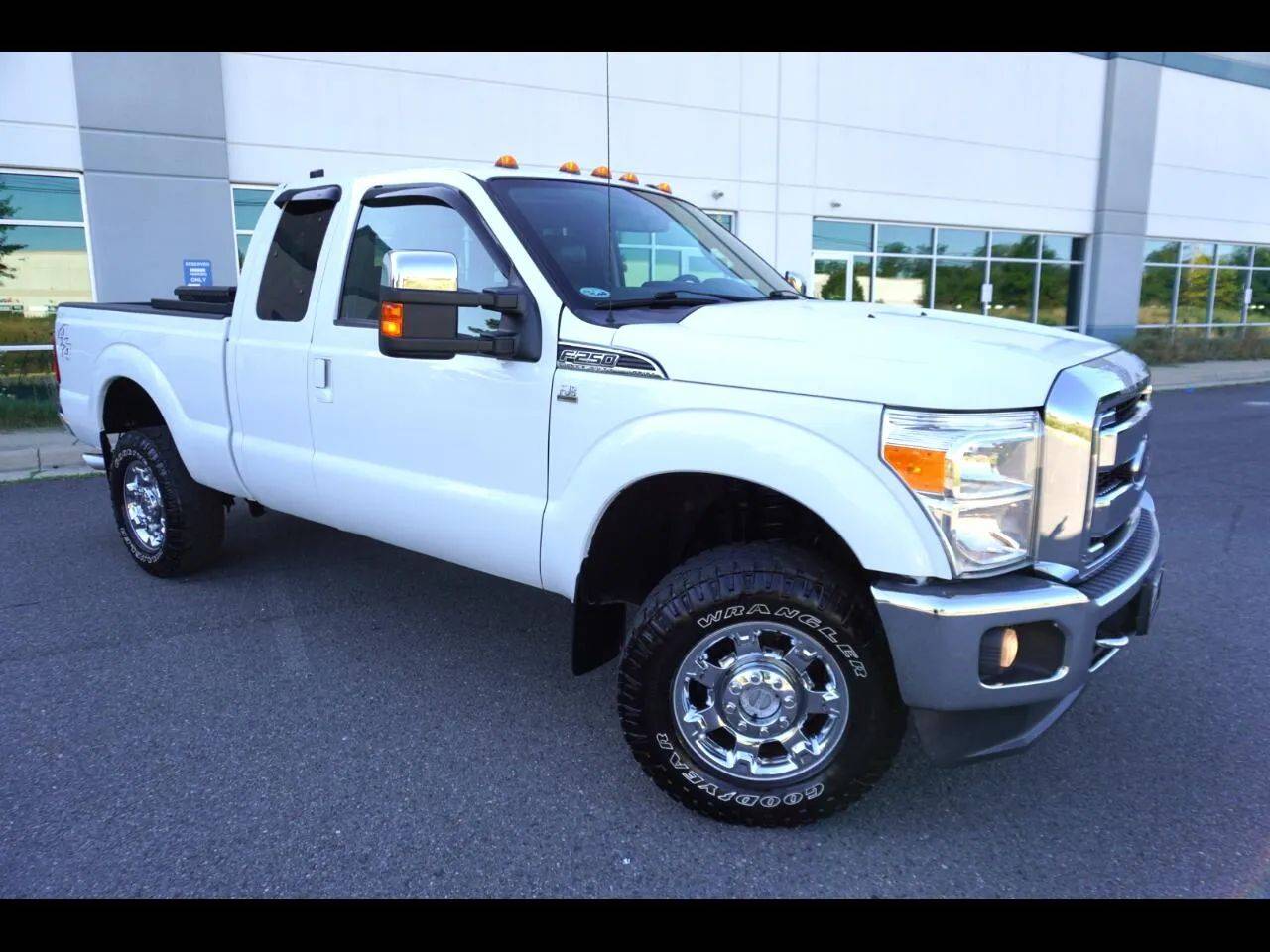 2014 Ford Super Duty F-250 Lariat — Pickup Truck — 94,218 mi — Chantilly, VA
