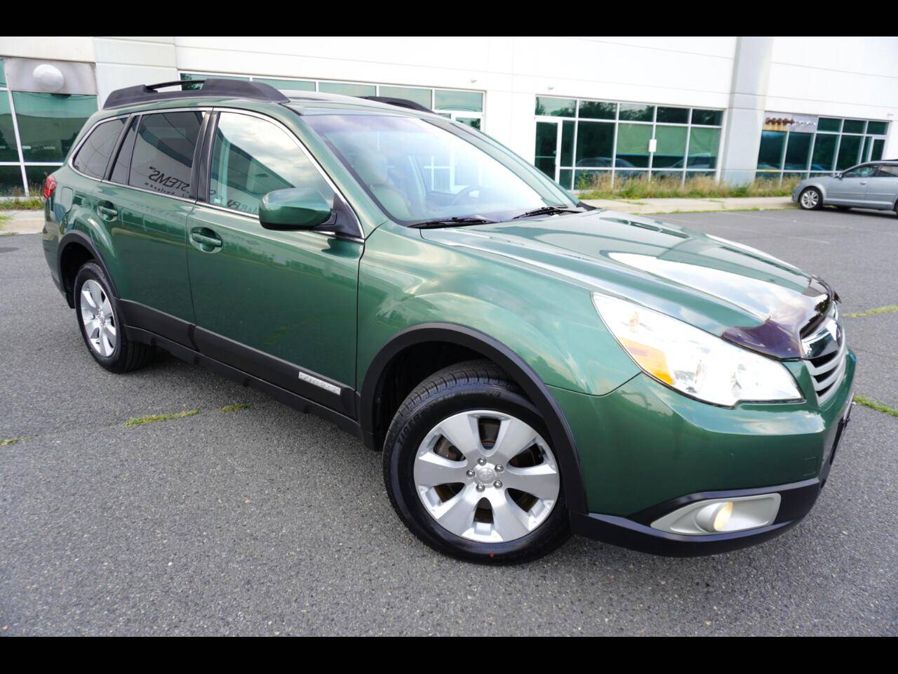 2011 Subaru Outback 3.6R Premium — SUV — 80,499 mi — Chantilly, VA