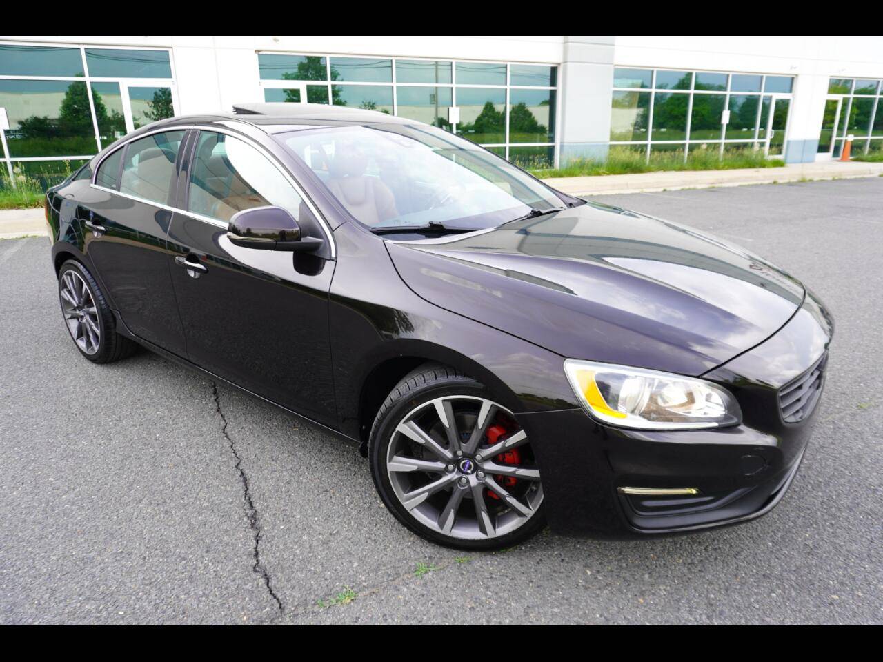 2015 Volvo S60 Premier — Sedan — 92,177 mi — Chantilly, VA