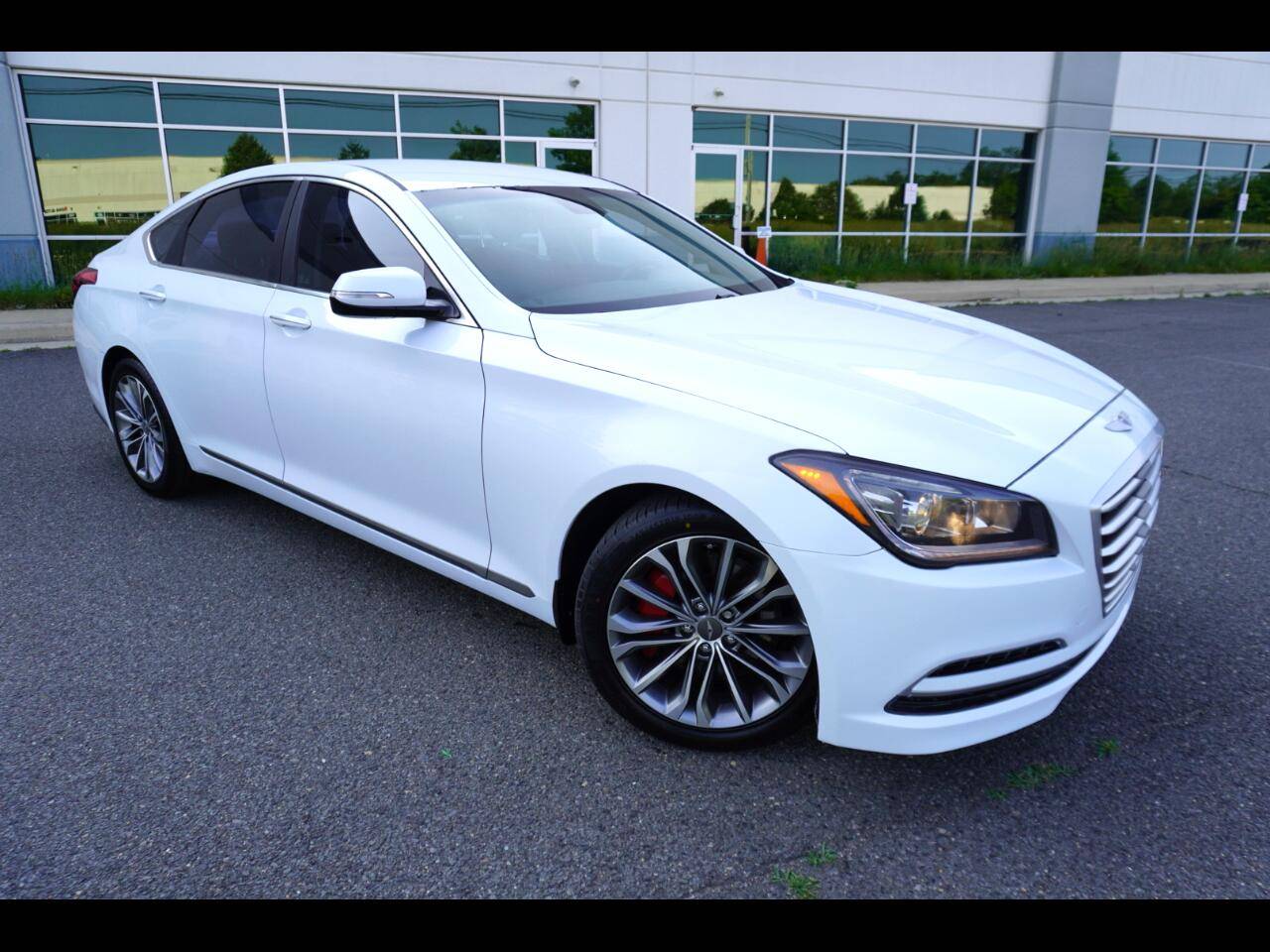 2015 Hyundai Genesis 3.8 — Sedan — 93,387 mi — Chantilly, VA