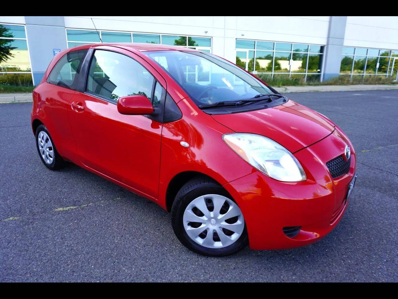 2008 Toyota Yaris Base — Hatchback — 87,512 mi — Chantilly, VA
