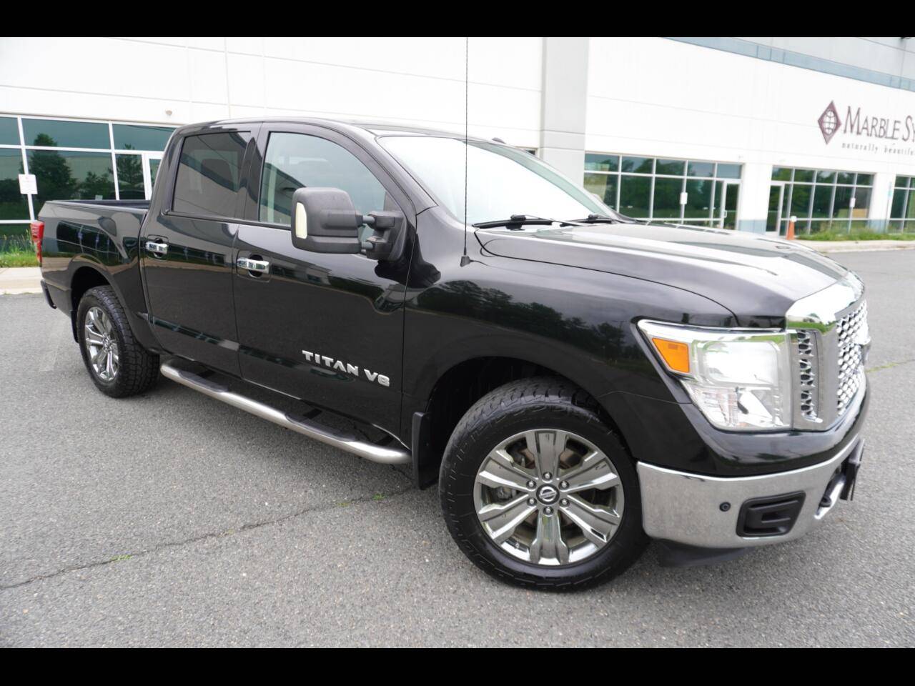 2018 Nissan Titan SV — Pickup Truck — 84,485 mi — Chantilly, VA