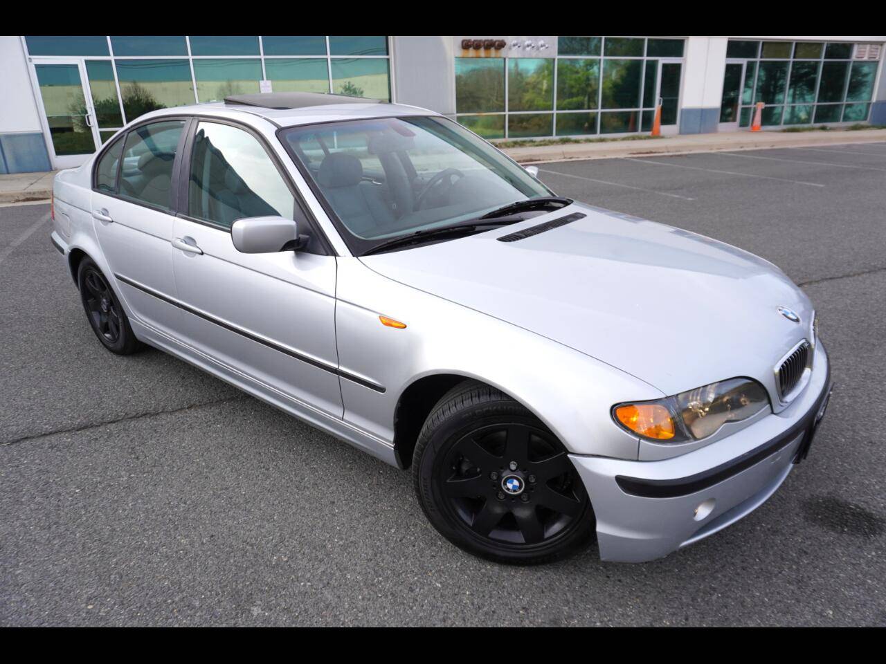 2004 BMW 3 Series 325i — Sedan — 93,352 mi — Chantilly, VA