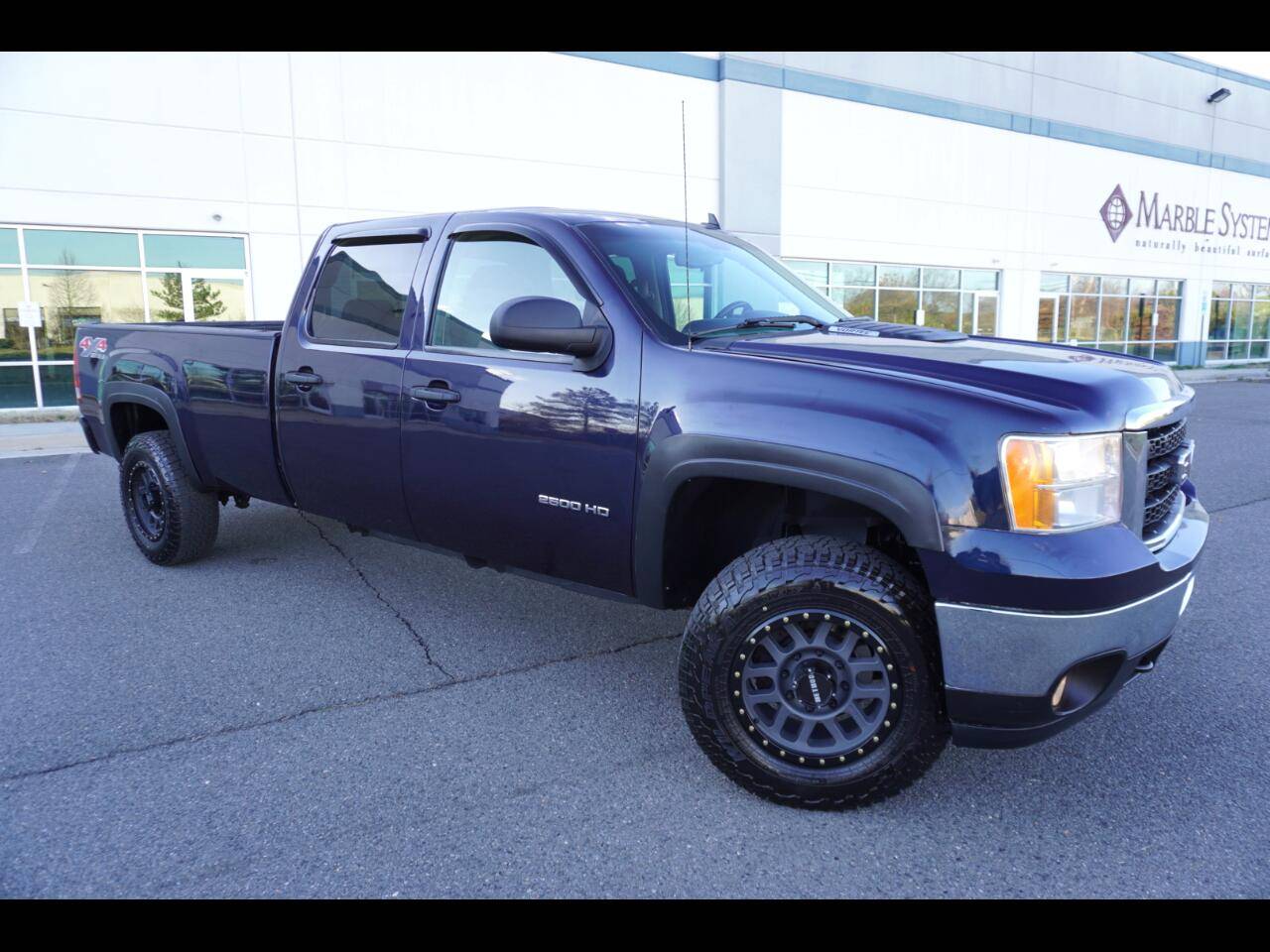 2011 GMC Sierra 2500HD SLE — Pickup Truck — 26,872 mi — Chantilly, VA