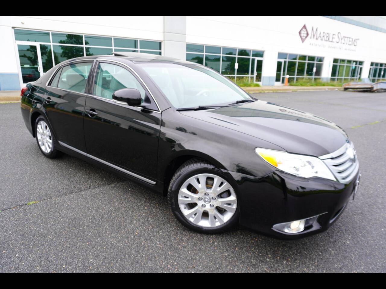 2011 Toyota Avalon Limited — Sedan — 55,038 mi — Chantilly, VA