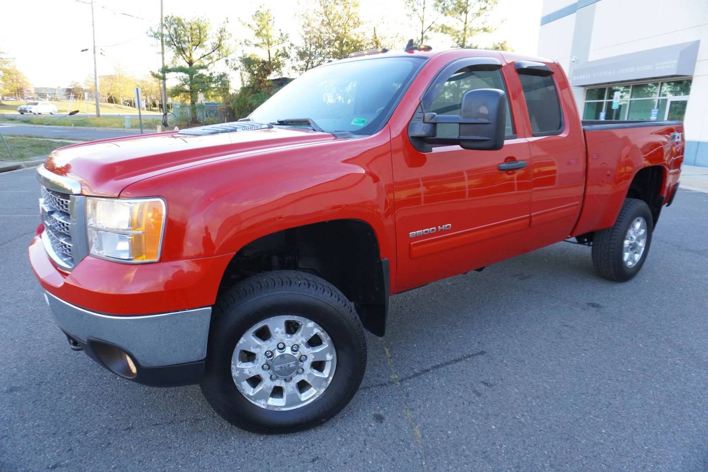 2013 GMC Sierra 2500HD SLE — Pickup Truck — 83,914 mi — Chantilly, VA