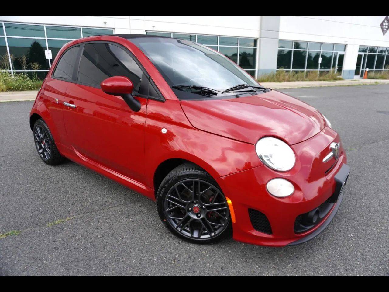 2019 FIAT 500 Abarth — Convertible — 64,159 mi — Chantilly, VA