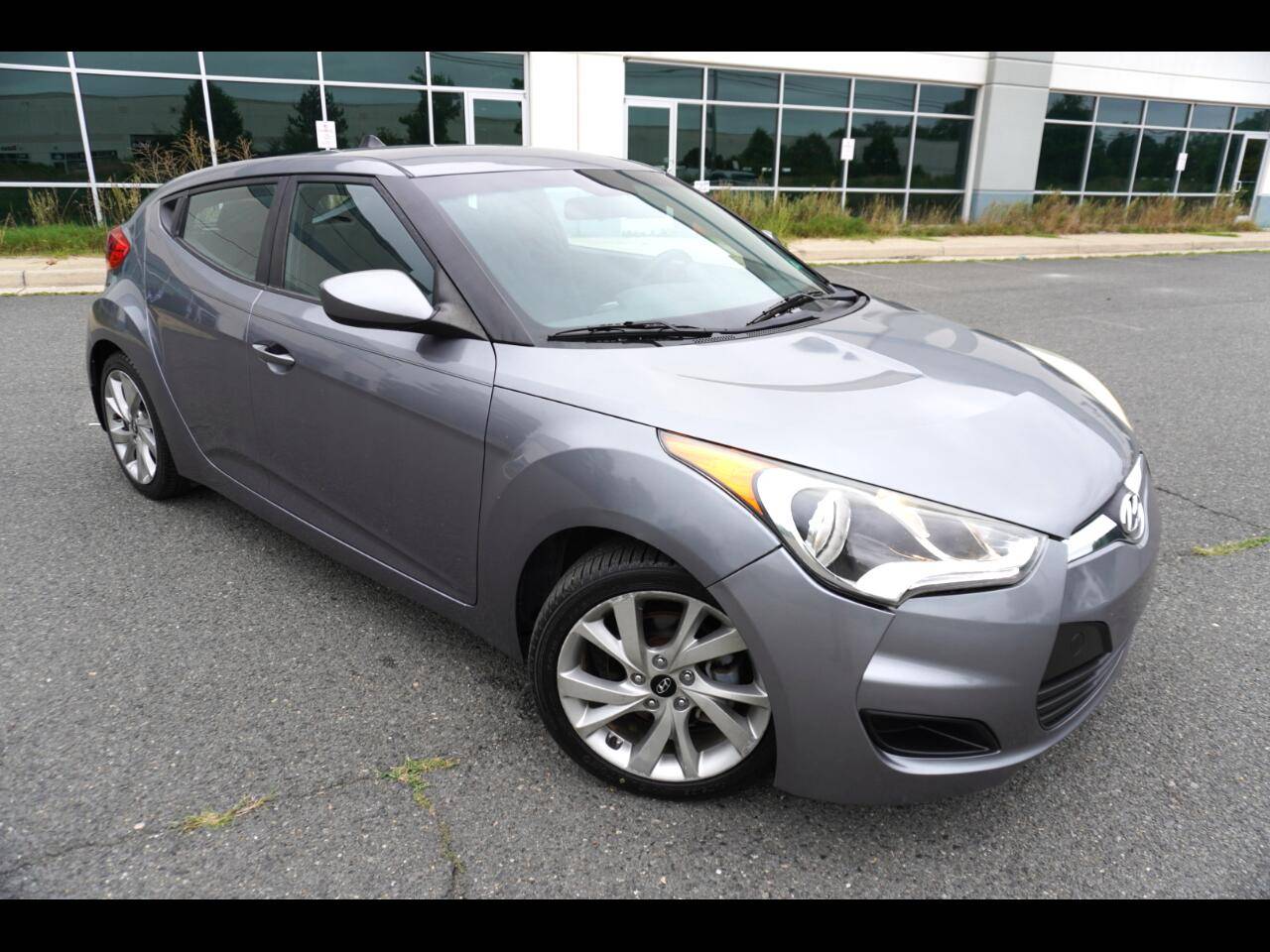 2016 Hyundai Veloster Base — Hatchback — 72,612 mi — Chantilly, VA