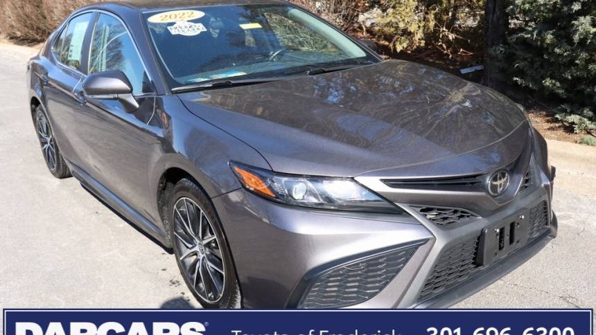 2022 Toyota Camry SE — Sedan — 54,704 mi — Frederick, MD