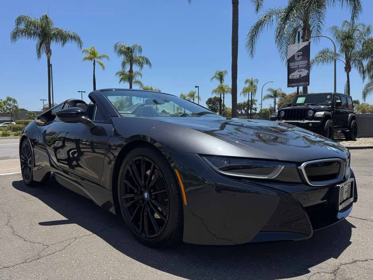 2019 BMW i8 Roadster