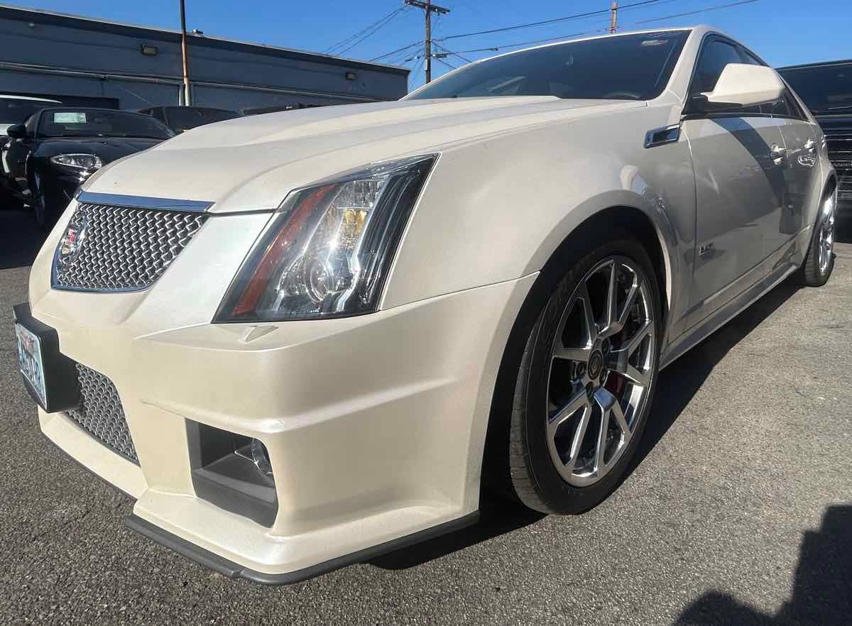 2014 Cadillac CTS-V Standard