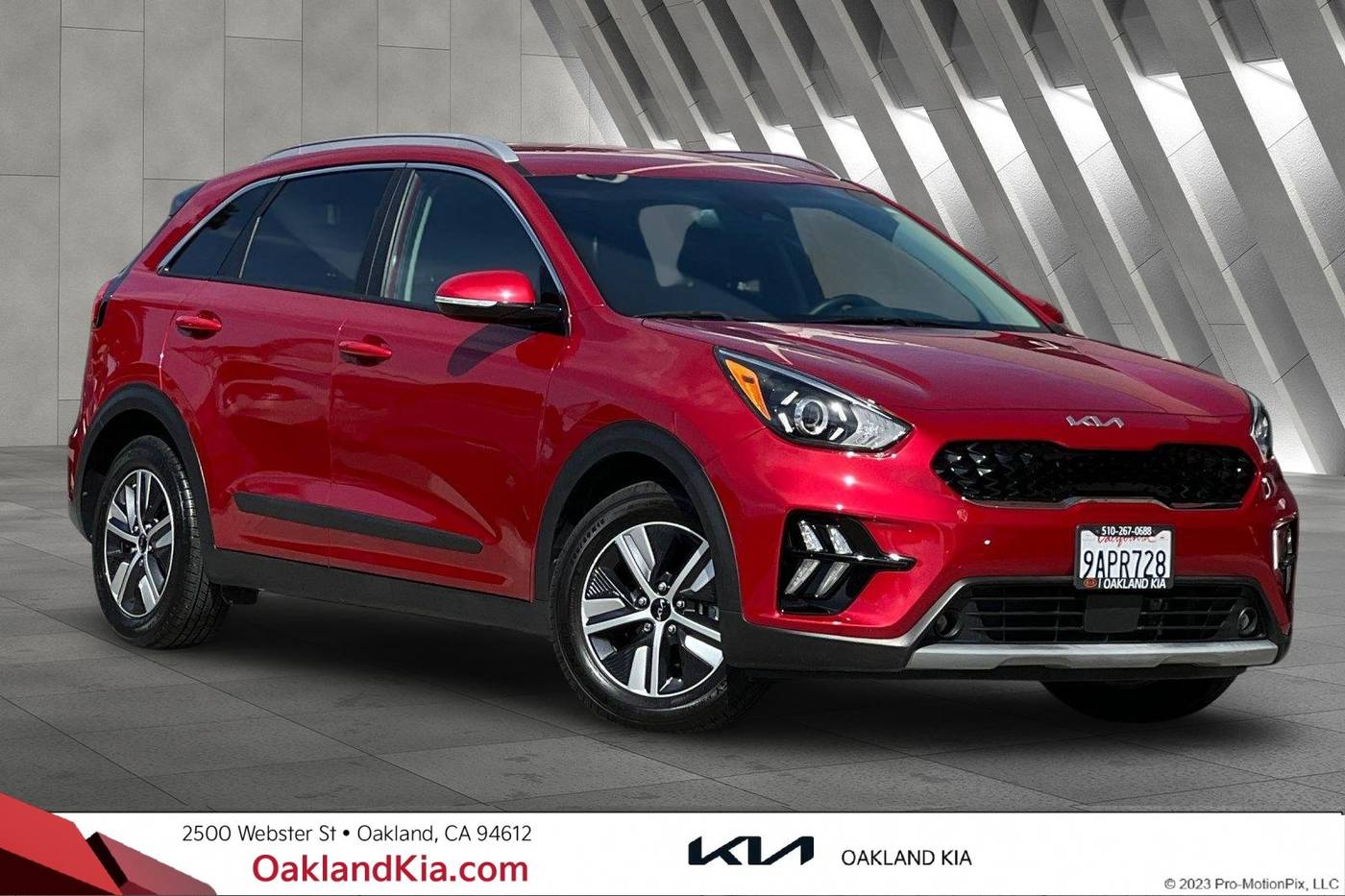 2022 Kia Niro Plug-In Hybrid EX — SUV — 10,491 mi — Oakland, CA