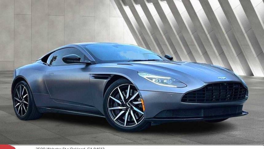 2017 Aston Martin DB11 Base