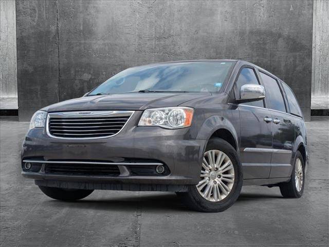 2016 Chrysler Town & Country Limited — Minivan — 72,716 mi — Houston, TX
