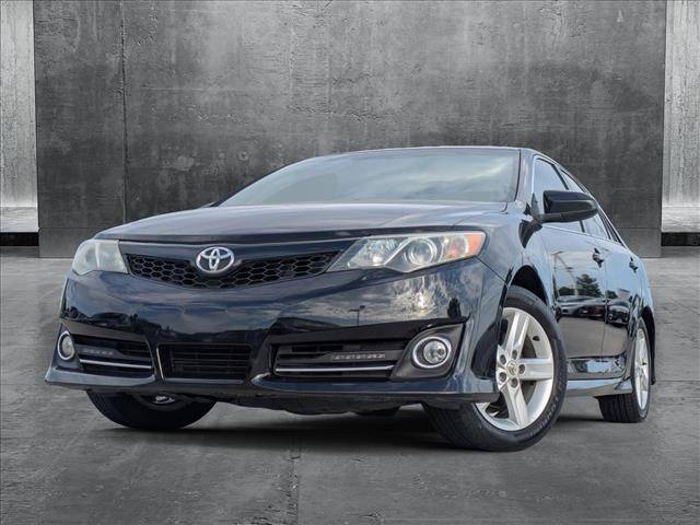 2013 Toyota Camry SE — Sedan — 118,989 mi — Houston, TX