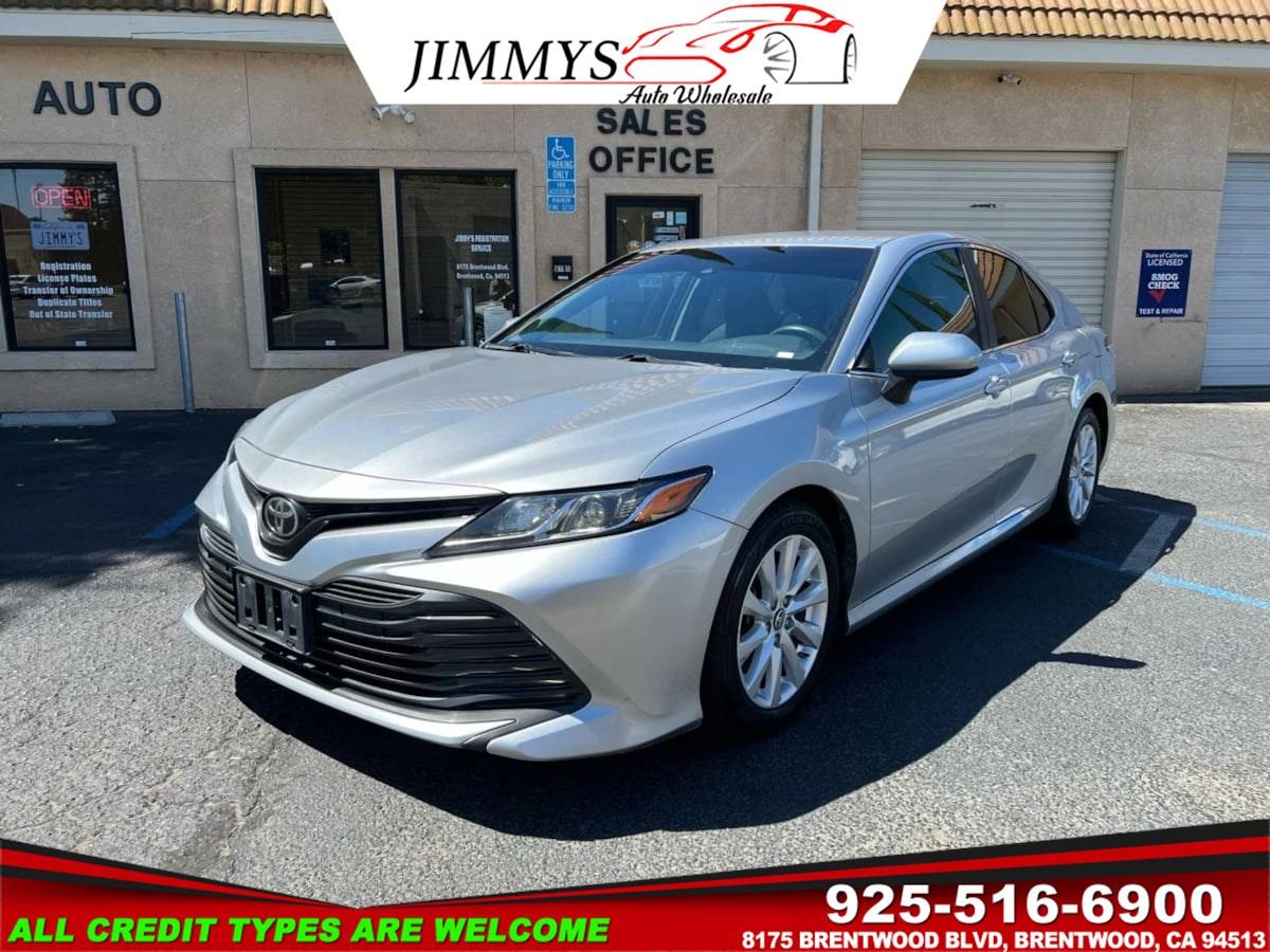 2018 Toyota Camry LE — Sedan — 68,994 mi — Brentwood, CA