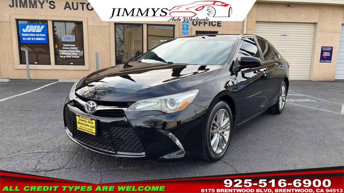2015 Toyota Camry SE — Sedan — 115,280 mi — Brentwood, CA