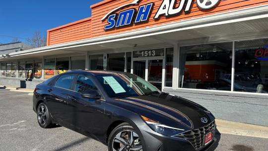 2023 Hyundai Elantra SEL — Sedan — 14,140 mi — Frederick, MD